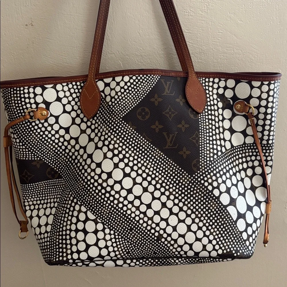 Louis Vuitton Yayoi Kusama Limited Neverfull Waves Dot Brown White Monogram Tote - Picture 7 of 17